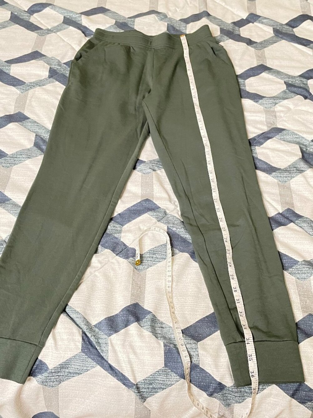 green pants